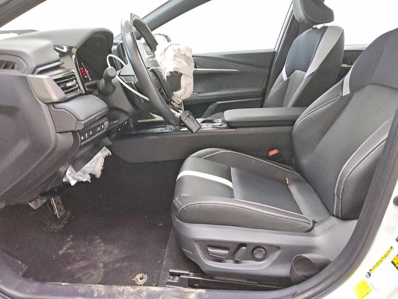 2025 Toyota Camry Se - Фото 7