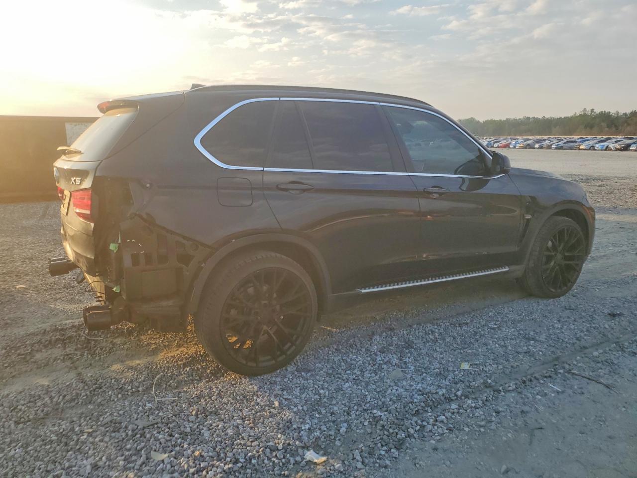 2016 BMW X5 xDrive35I - Image 3