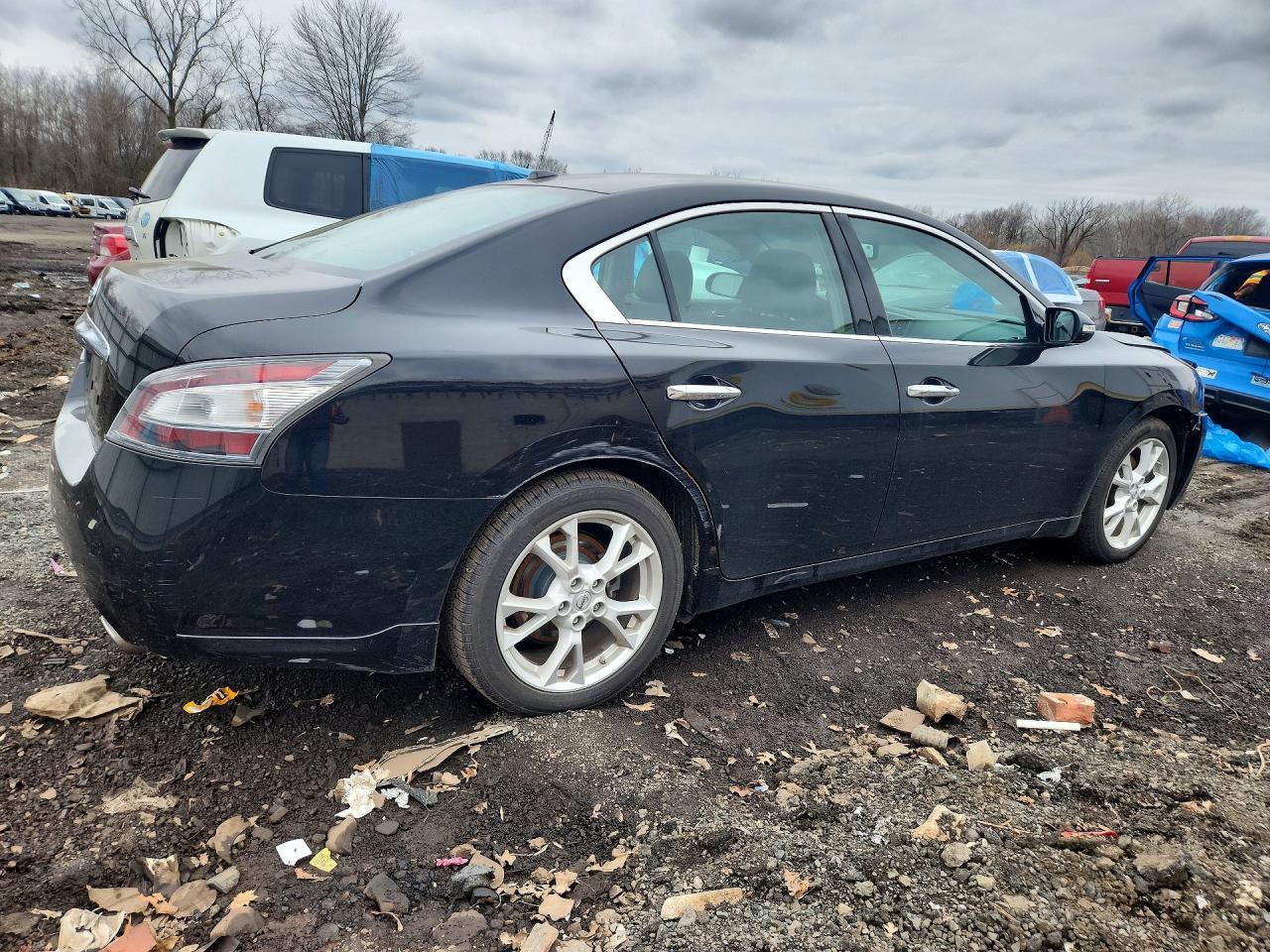 2012 Nissan Maxima 3.5 S - Фото 3