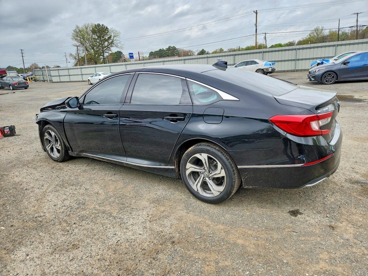 2018 Honda Accord Ex - Фото 2