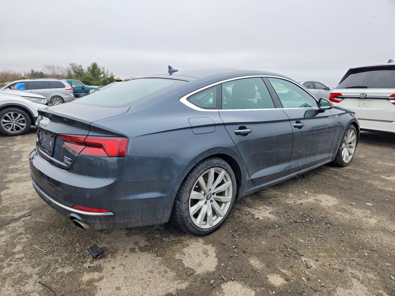 2018 Audi A5 Premium Plus - Фото 3