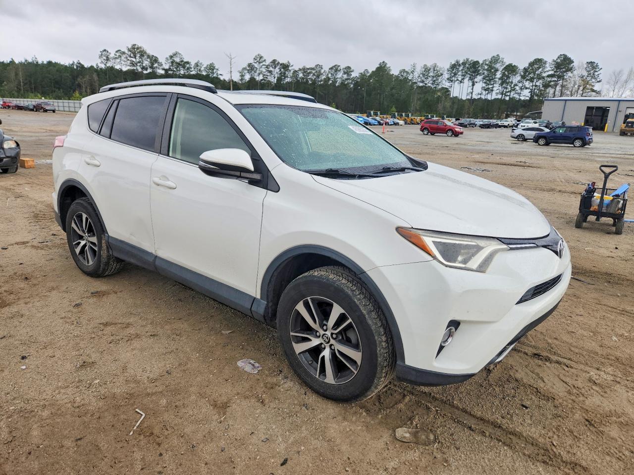 2016 Toyota Rav4 Xle - Фото 4