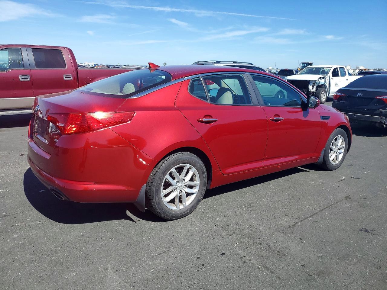 2013 Kia Optima Lx - Image 3