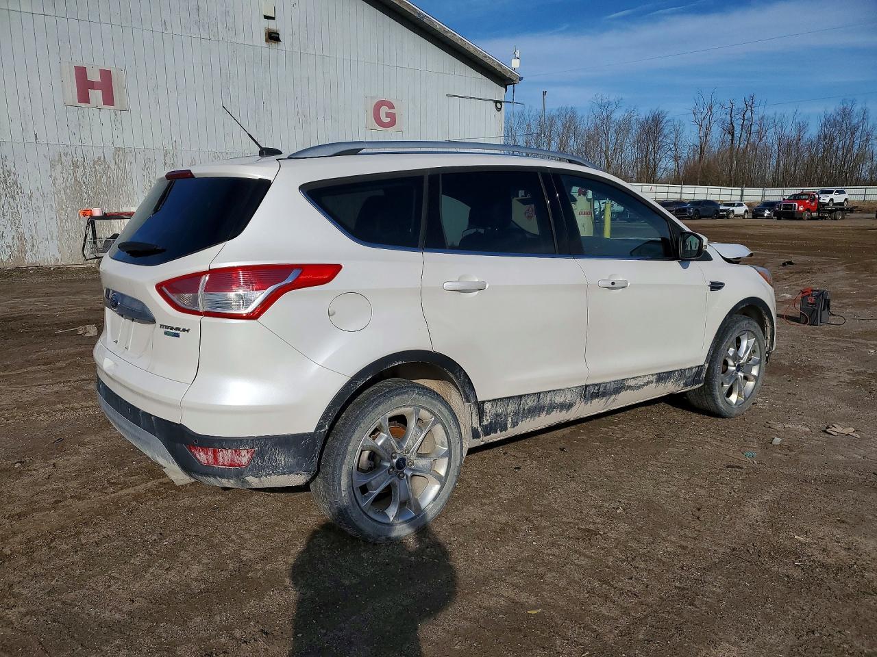 2016 Ford Escape Titanium - Фото 3