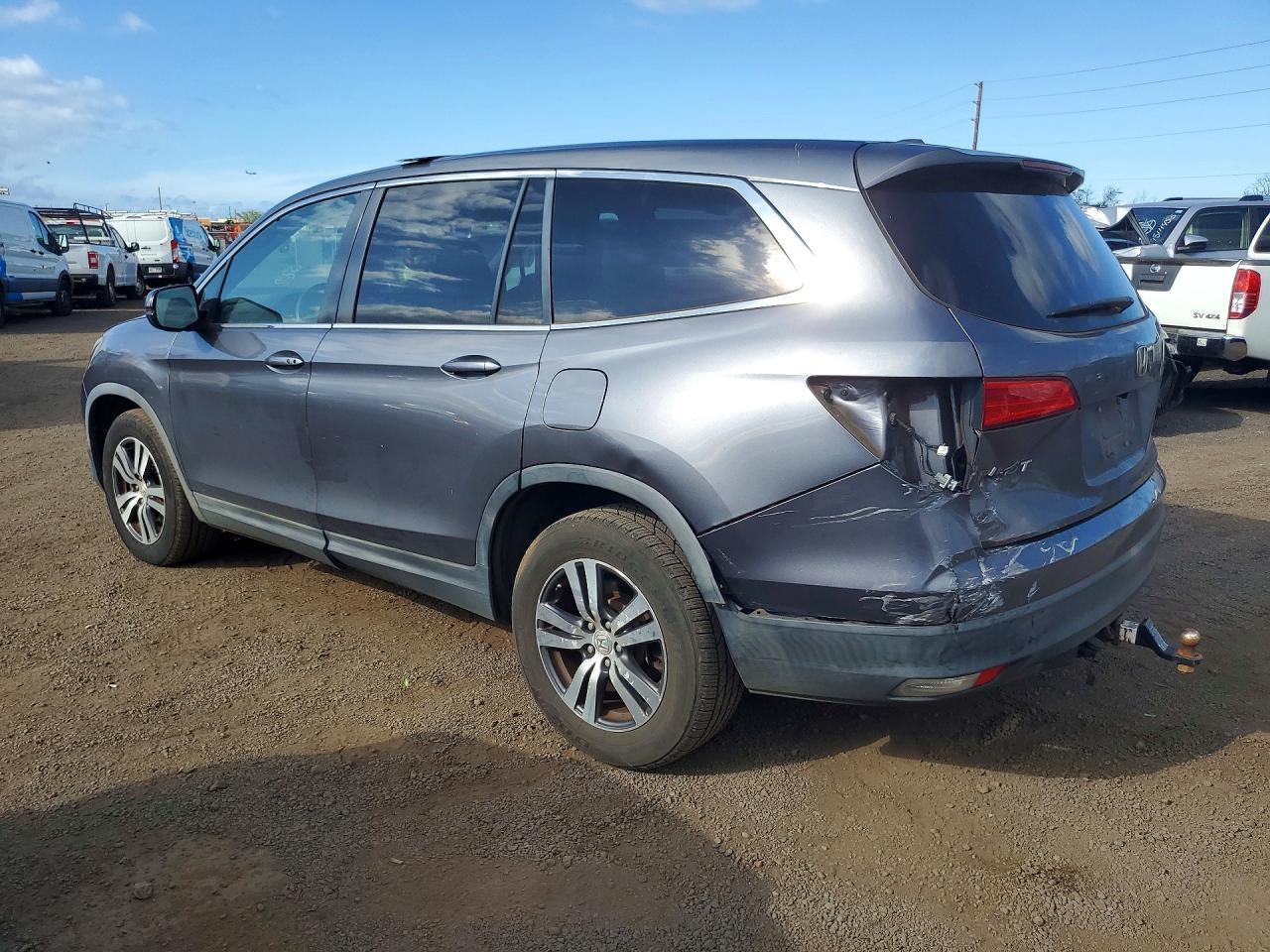 2016 Honda Pilot - Image 2