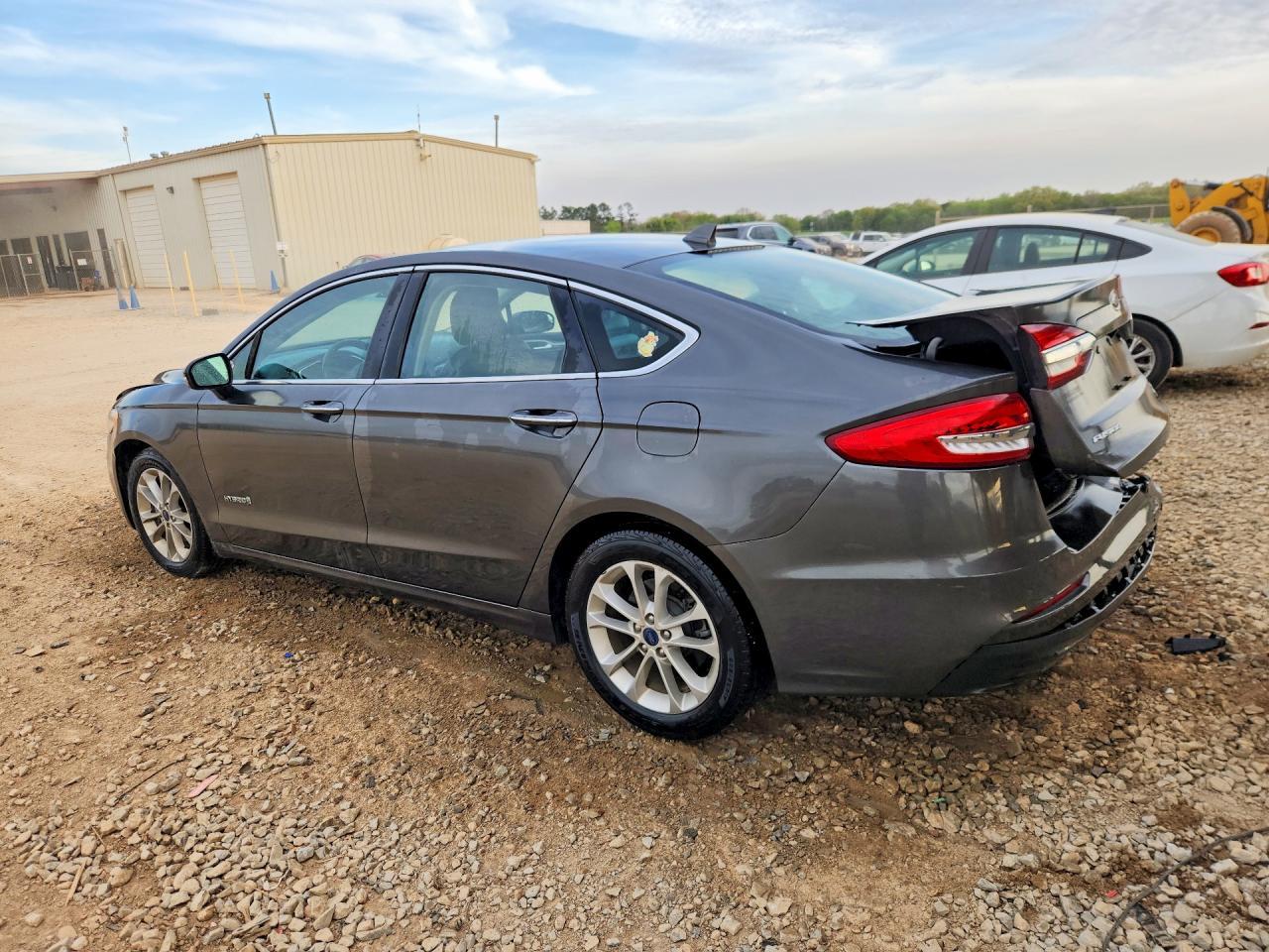 2019 Ford Fusion Sel - Фото 2