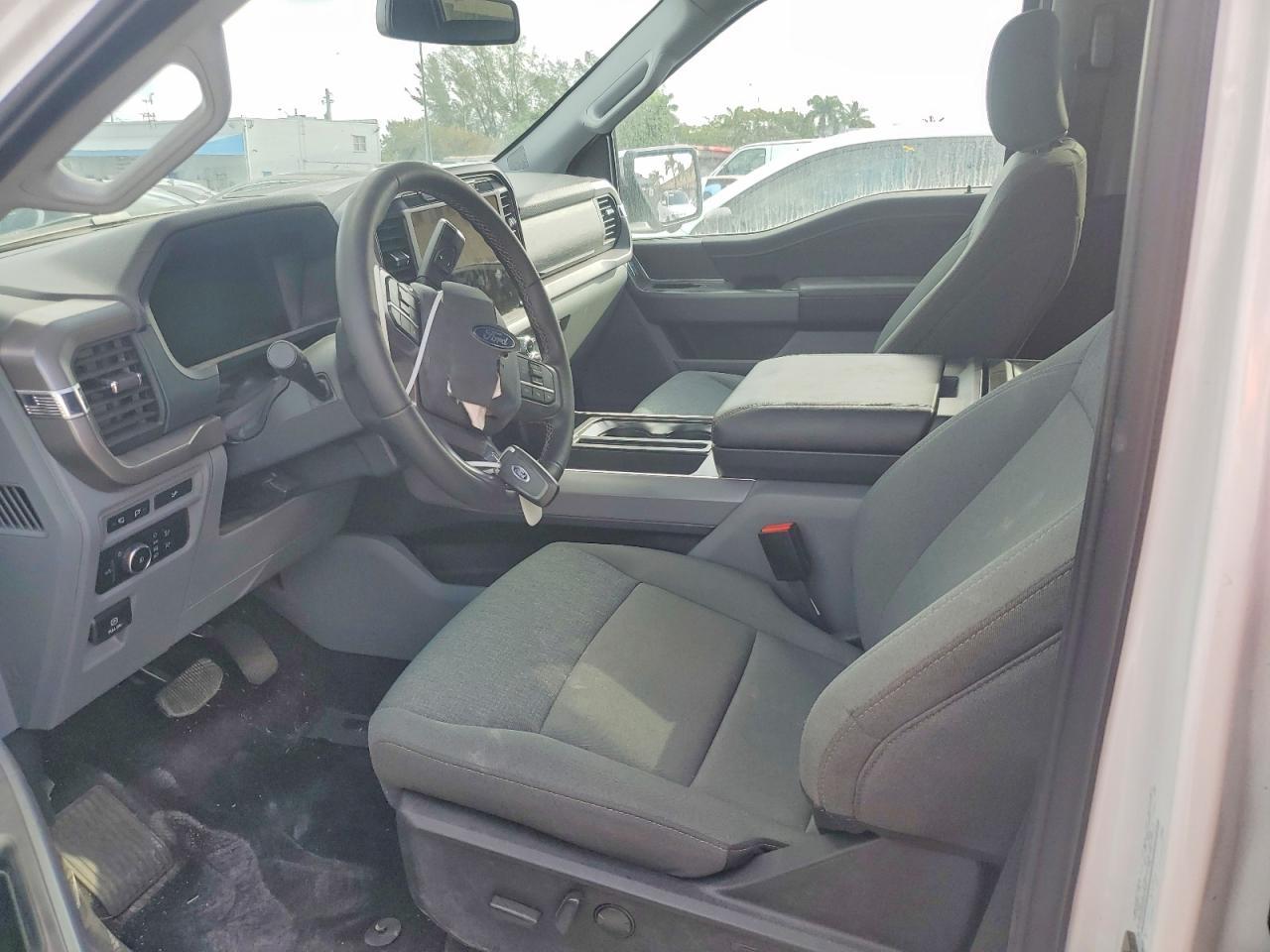 2024 Ford F150 Xlt - Image 7