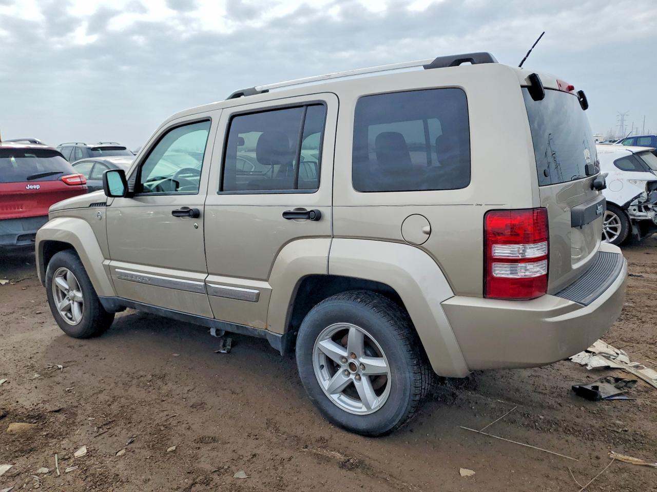 2010 Jeep Liberty Limited - Фото 2