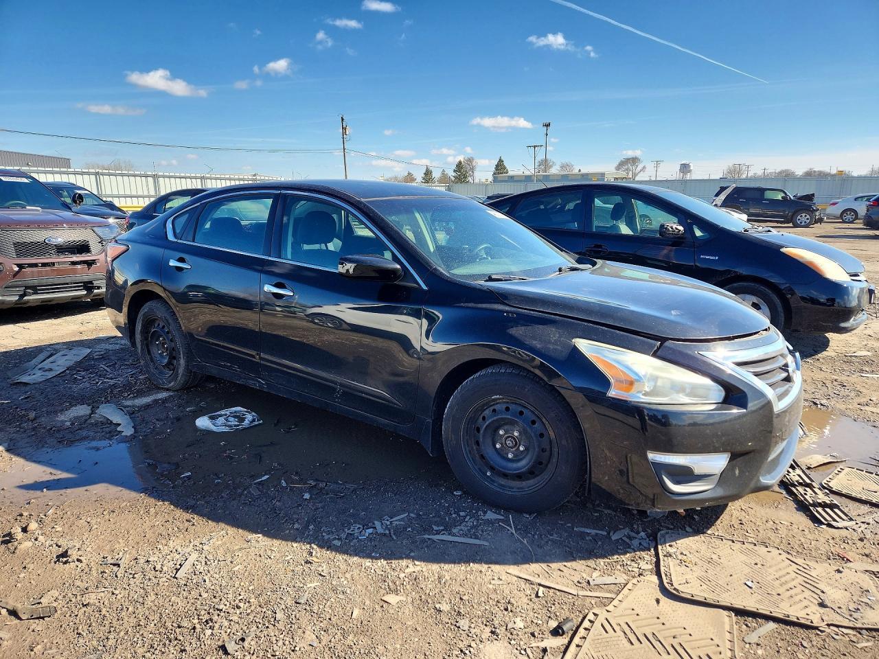 2015 Nissan Altima 2.5 S - Фото 4