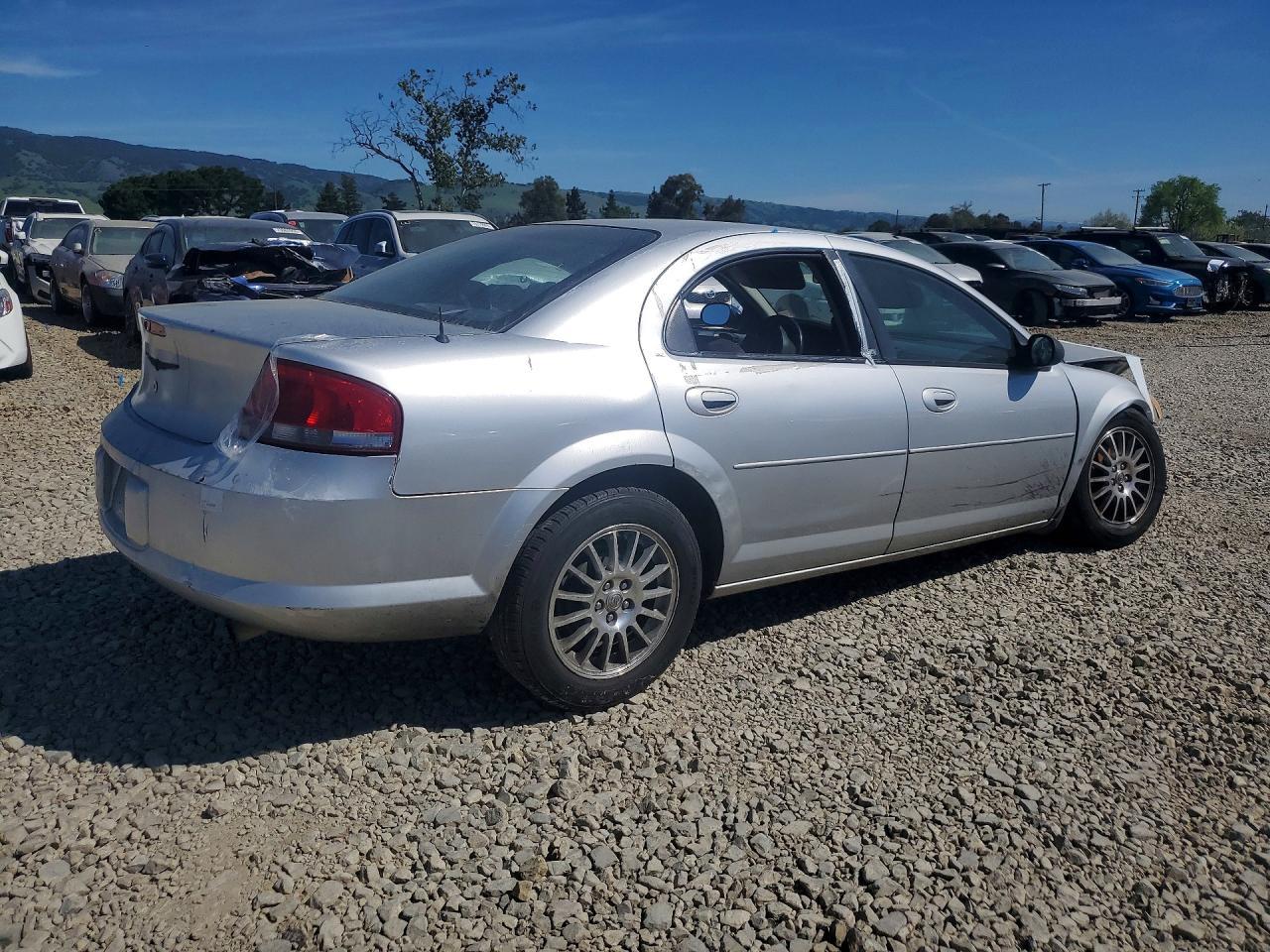 2005 Chrysler Sebring - Image 3
