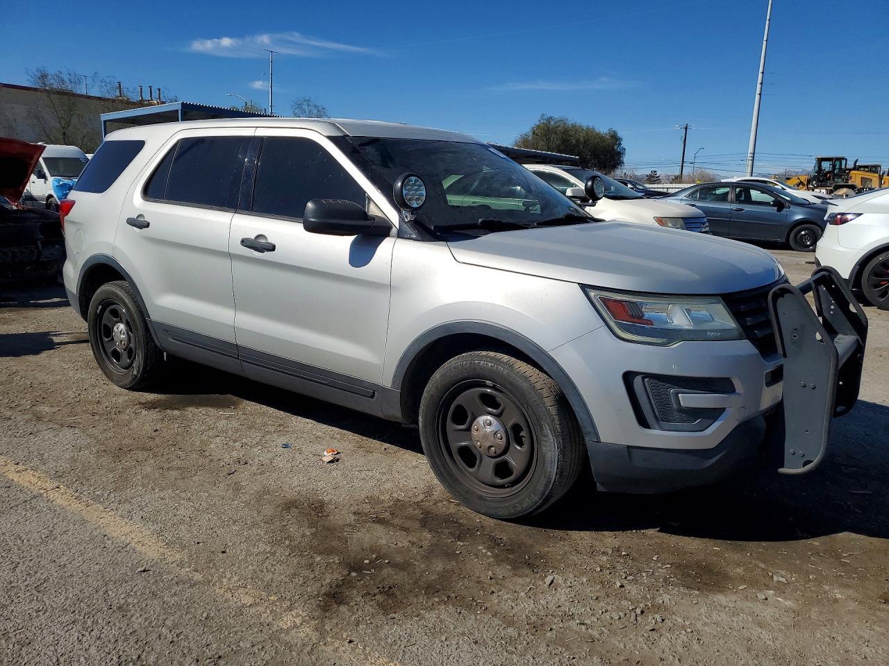 2016 Ford Explorer Police Interceptor - Image 4