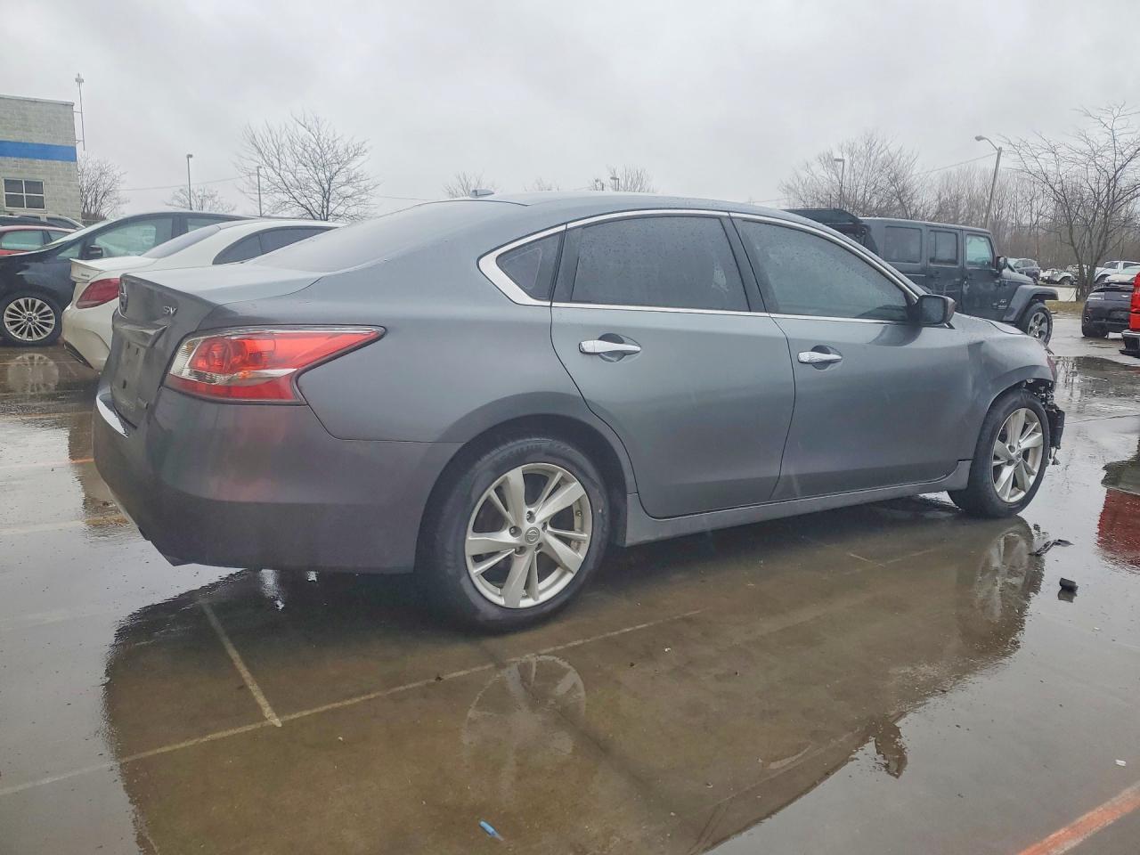 2014 Niss Altima - Фото 3