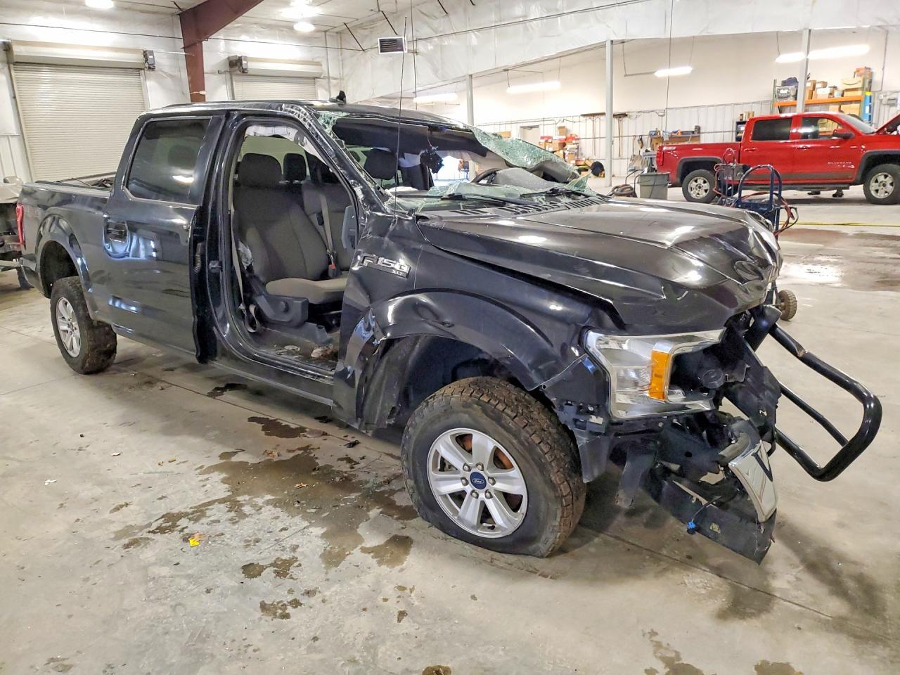 2020 Ford F150 Supercrew - Фото 4
