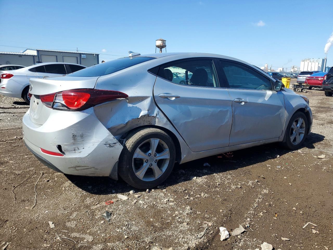 2016 Hyundai Elantra Value Edition - Фото 3