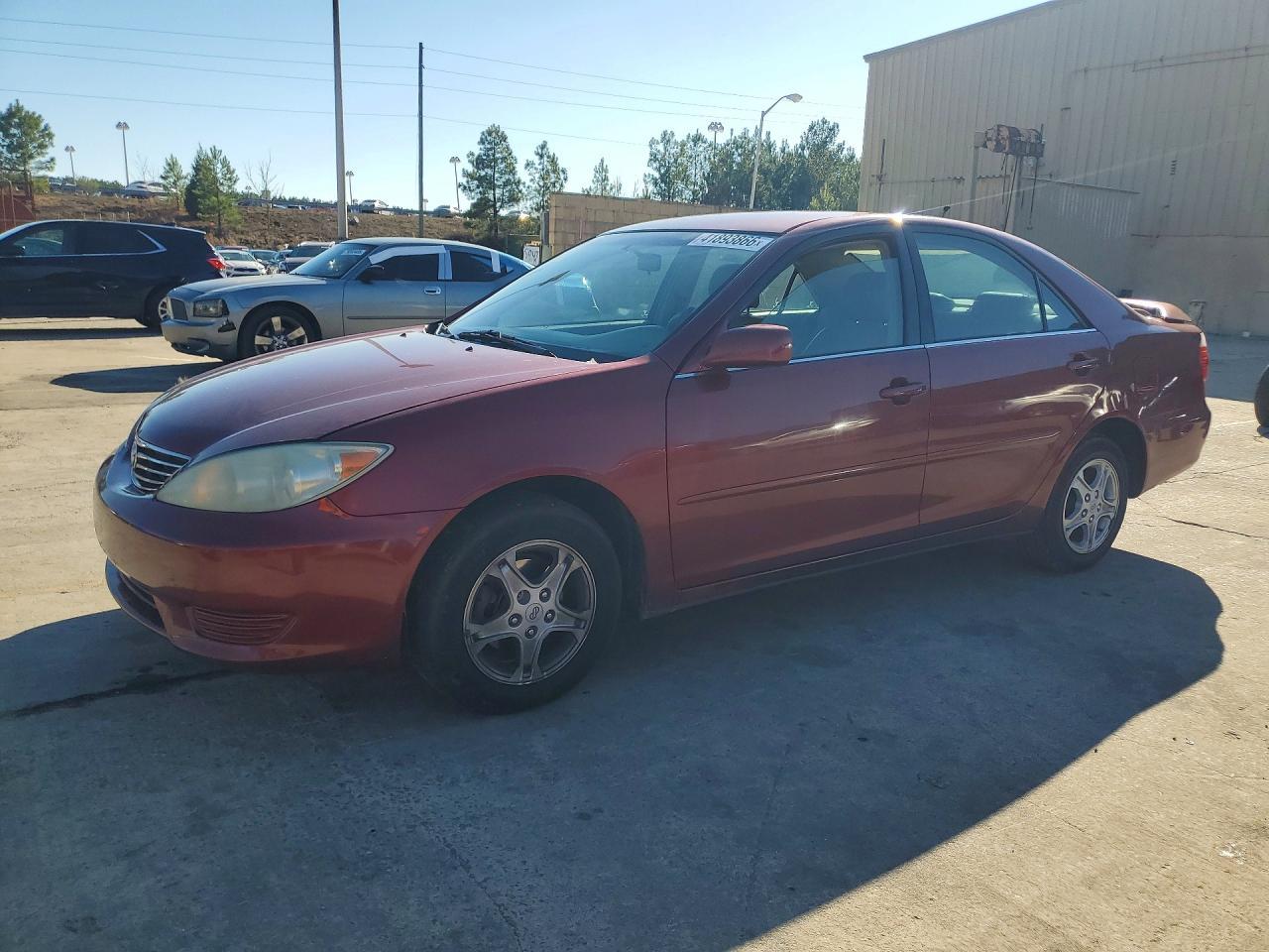 2005 Toyota Camry Le