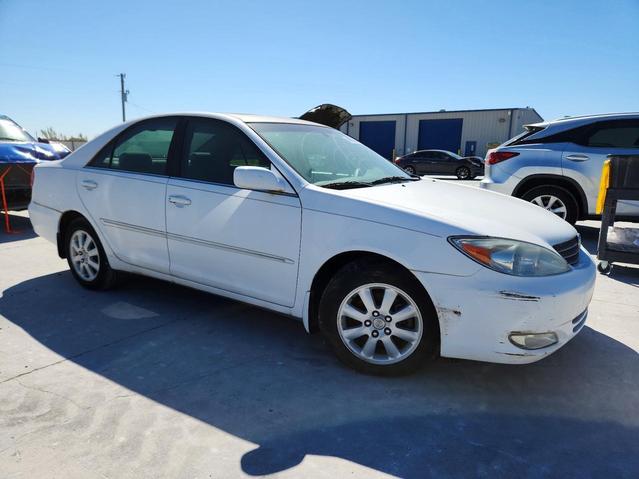 2004 Toyota Camry Xle V6 - Image 4