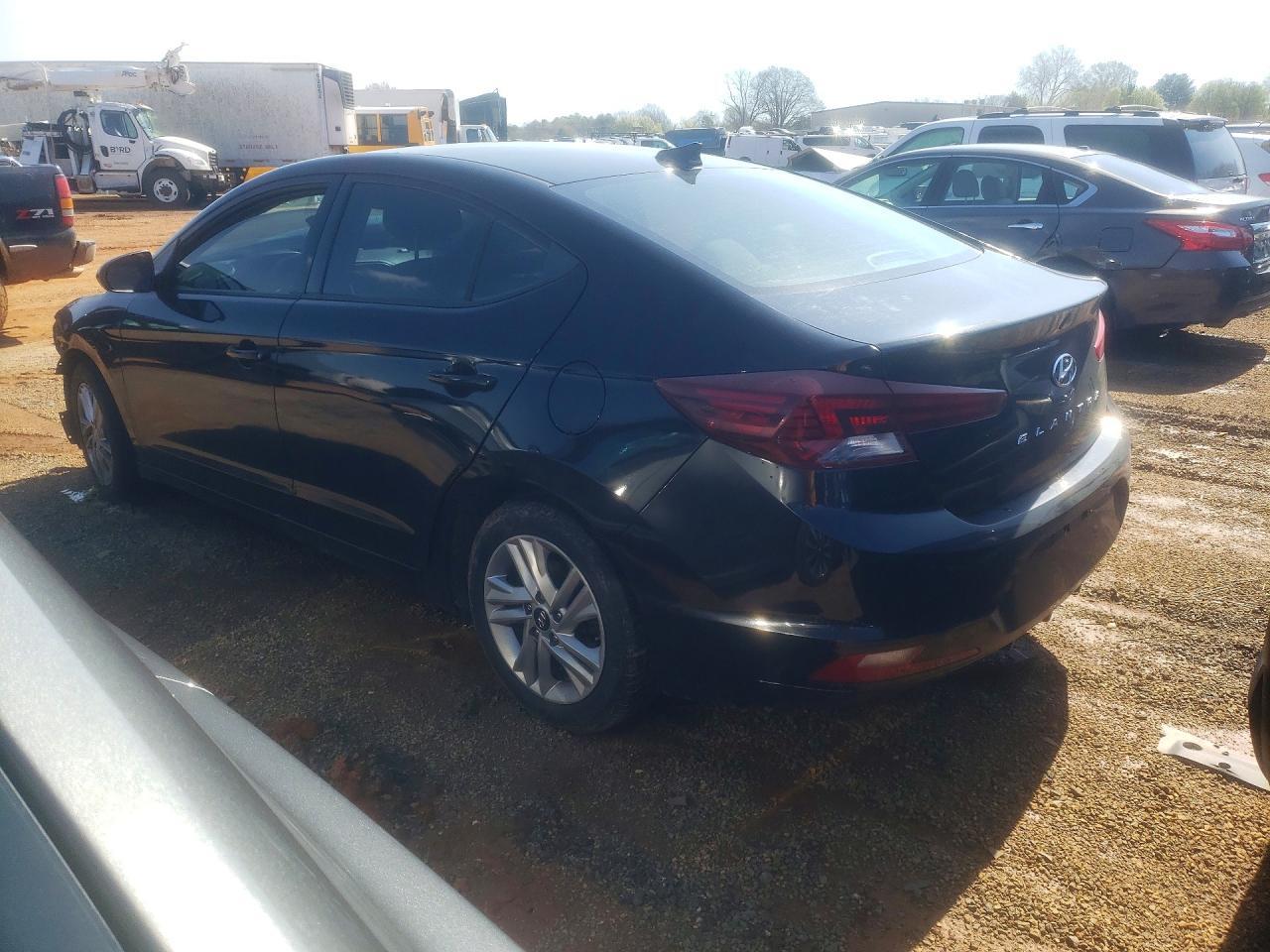 2020 Hyundai Elantra Sel - Image 2