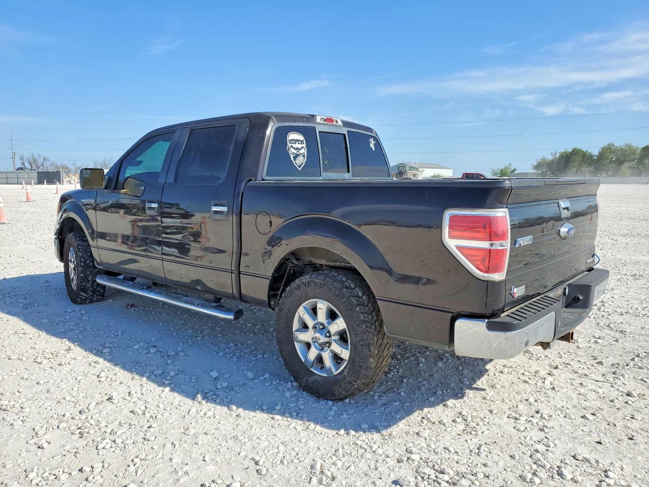 2013 Ford F150 Supercrew - Фото 2