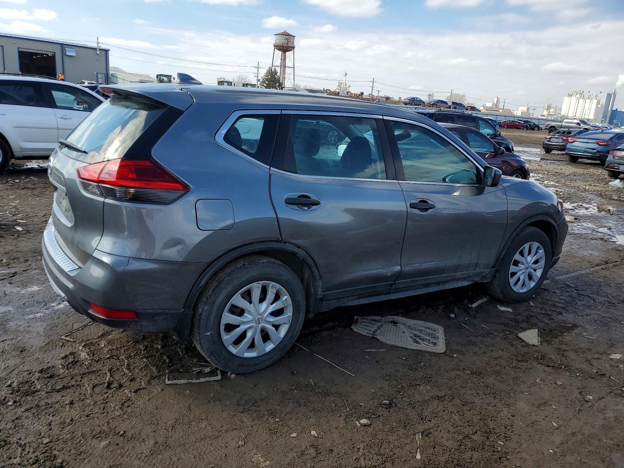 2017 Nissan Rogue S - Image 3