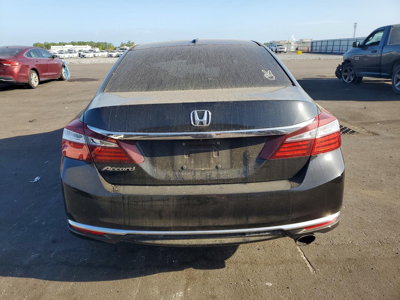 2016 Honda Accord Ex - Фото 6