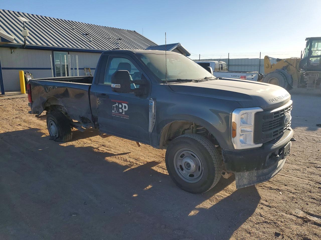 2026 Ford F250 Super Duty - Image 4