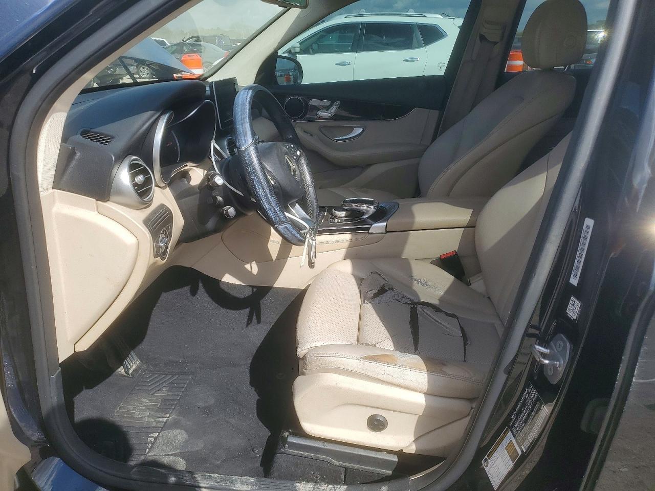 2016 Mercedes-Benz Glc 300 - Image 7