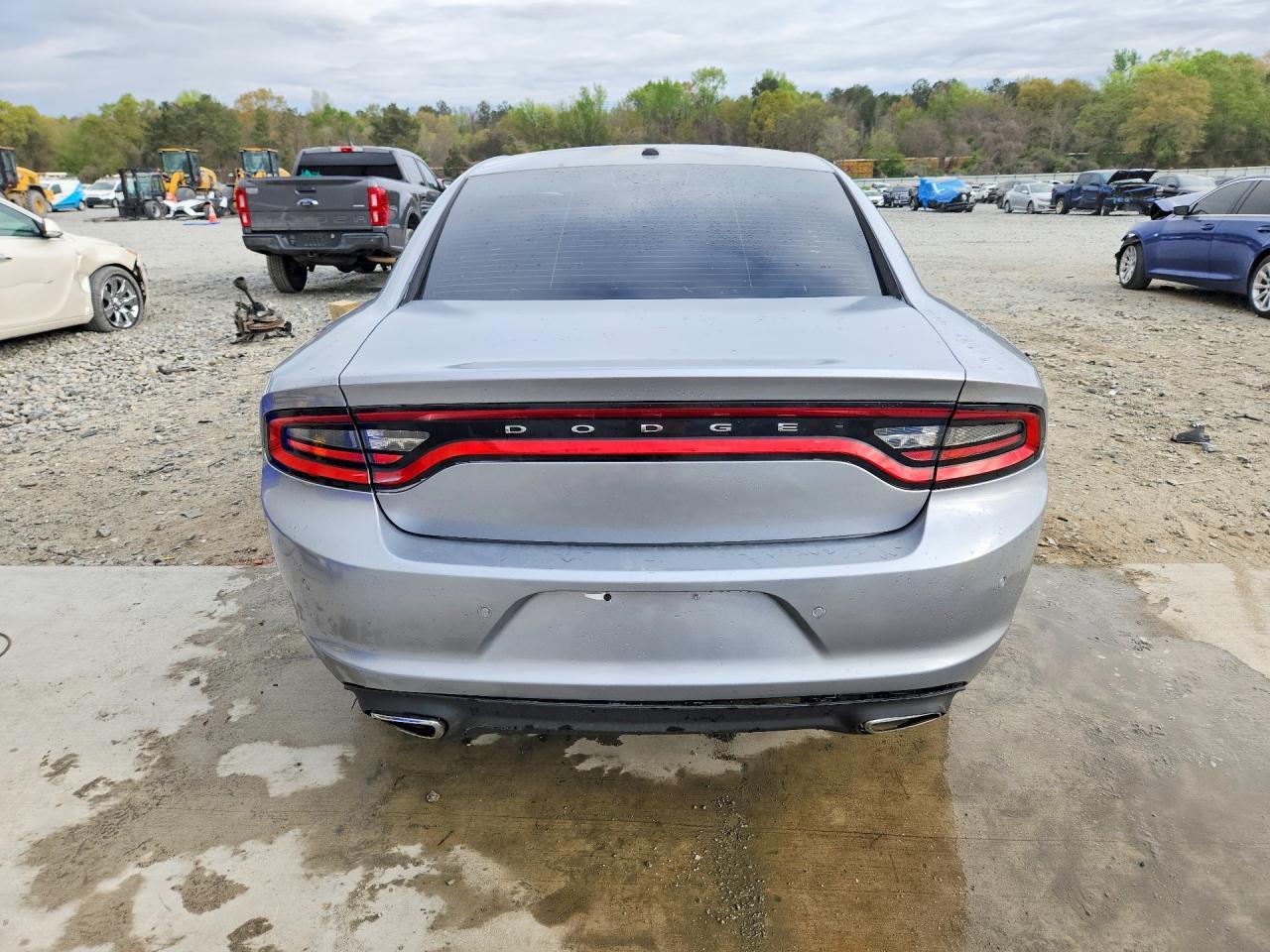 2015 Dodge Charger Se - Image 6