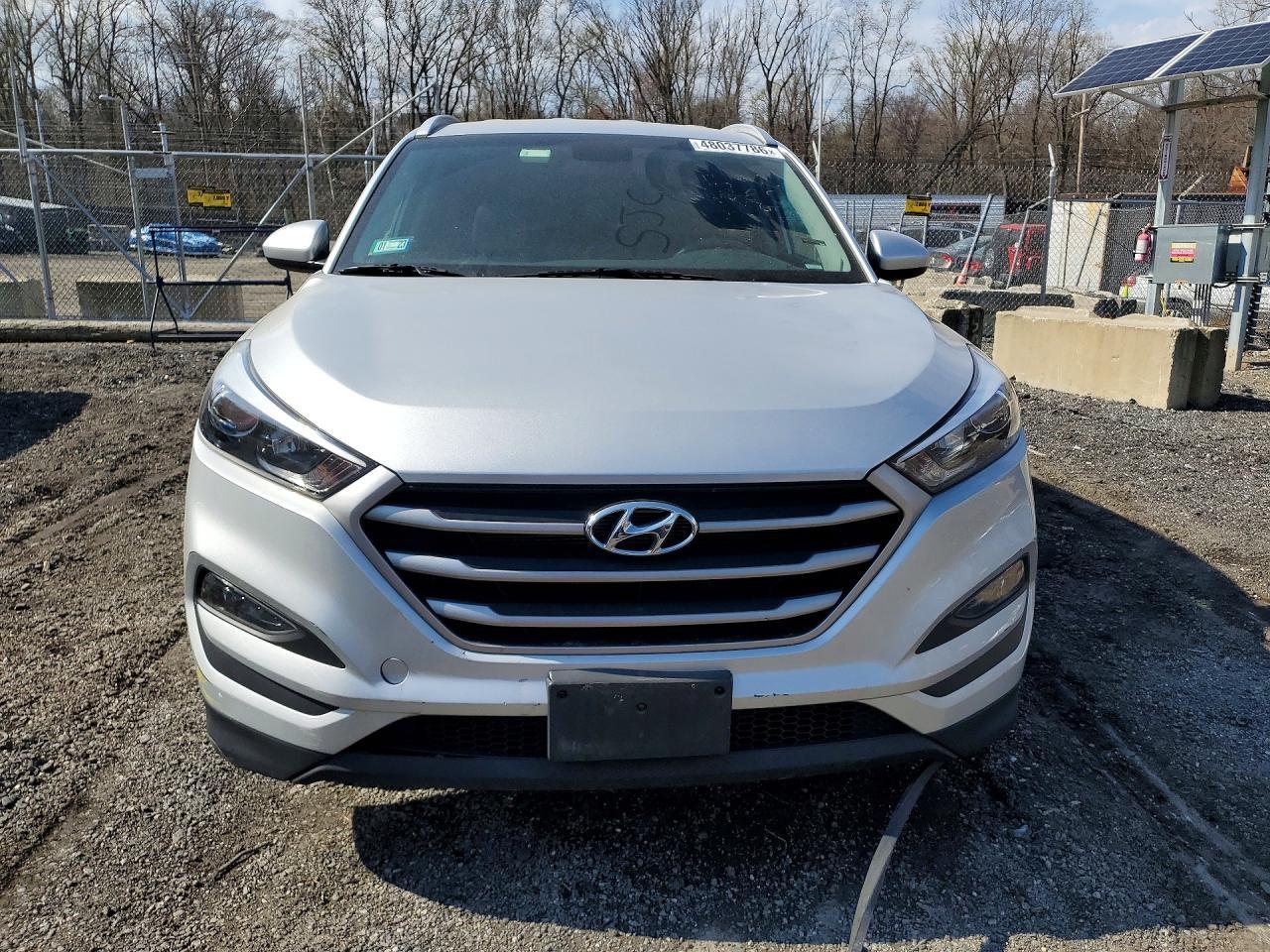 2017 Hyundai Tucson Se - Фото 5