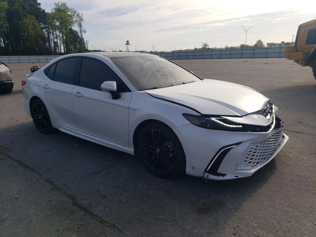 2025 Toyota Camry Xse - Фото 4