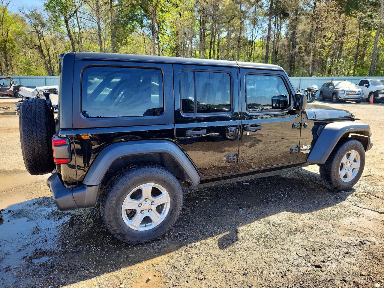 2018 Jeep Wrangler Unlimited Sport - Image 3