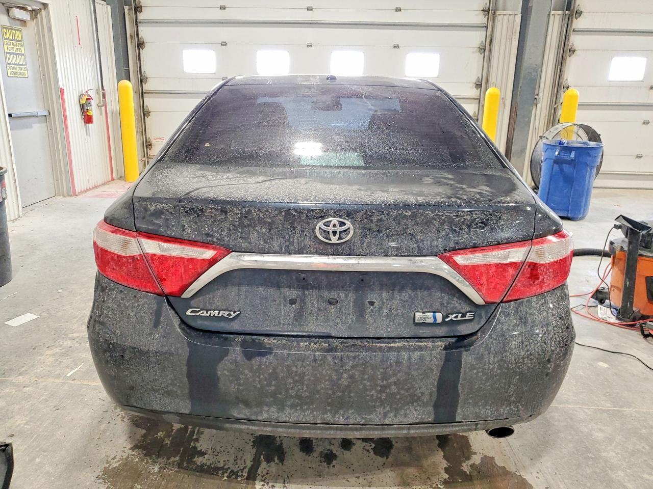 2017 Toyota Camary - Фото 6