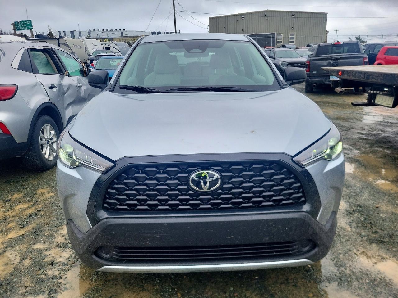 2025 Toyota Corolla Cross L - Фото 5