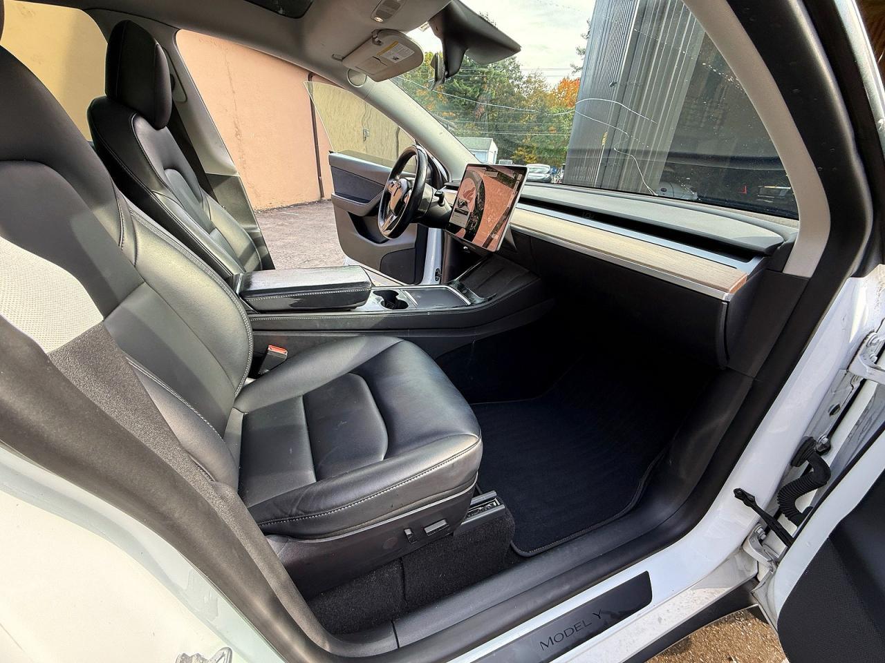 2021 Tesla Model Y - Image 5