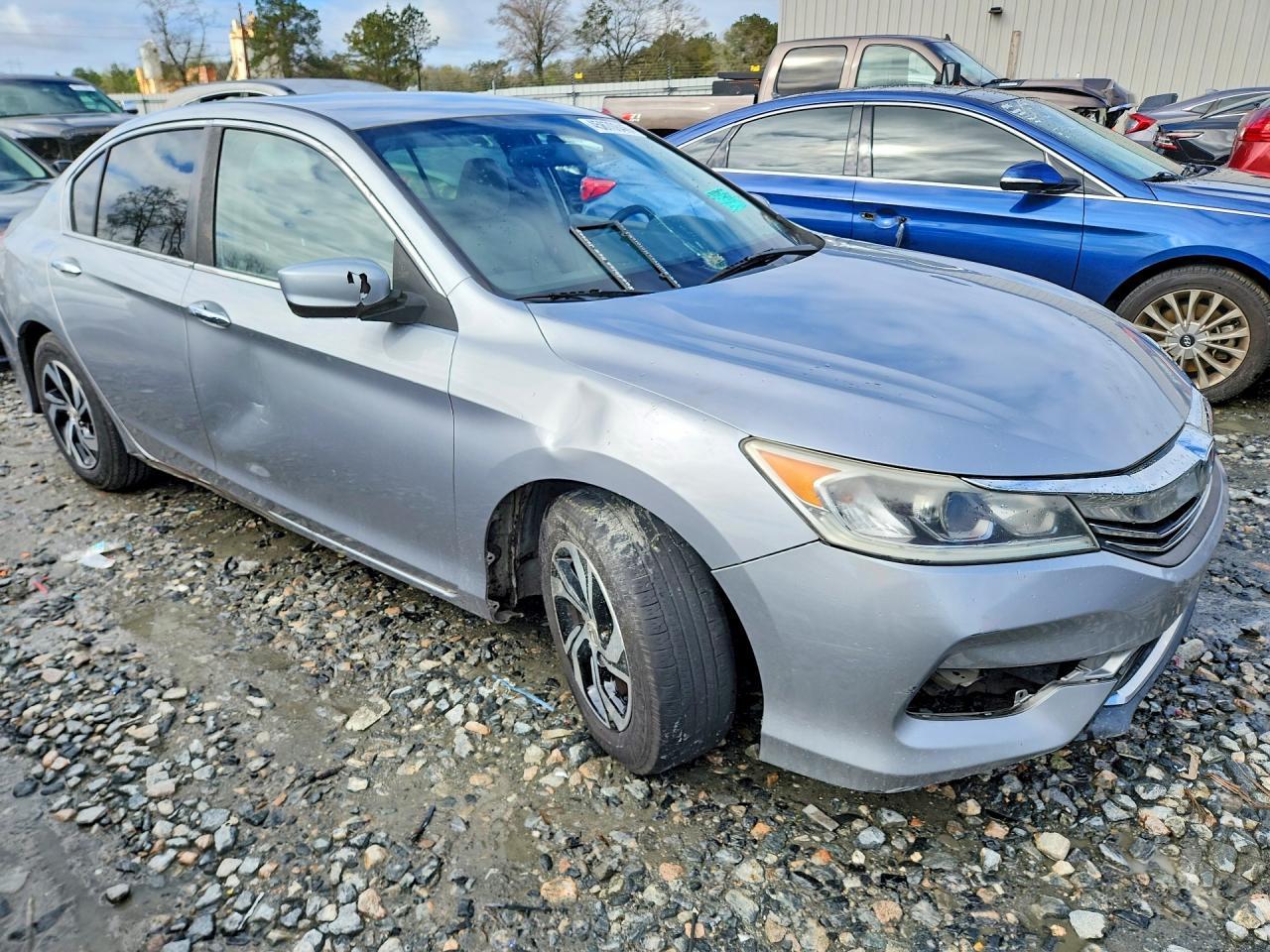 2017 Honda Accord Lx - Фото 4