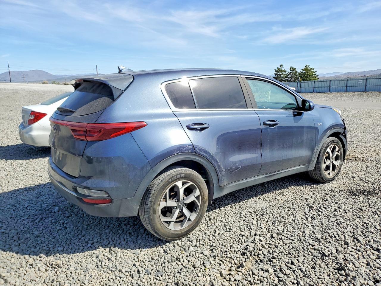 2020 Kia Sportage Lx - Image 3