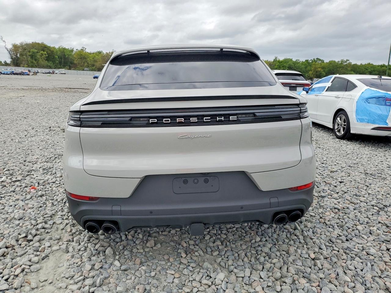 2025 Porsche Cayenne Coupe - Фото 6