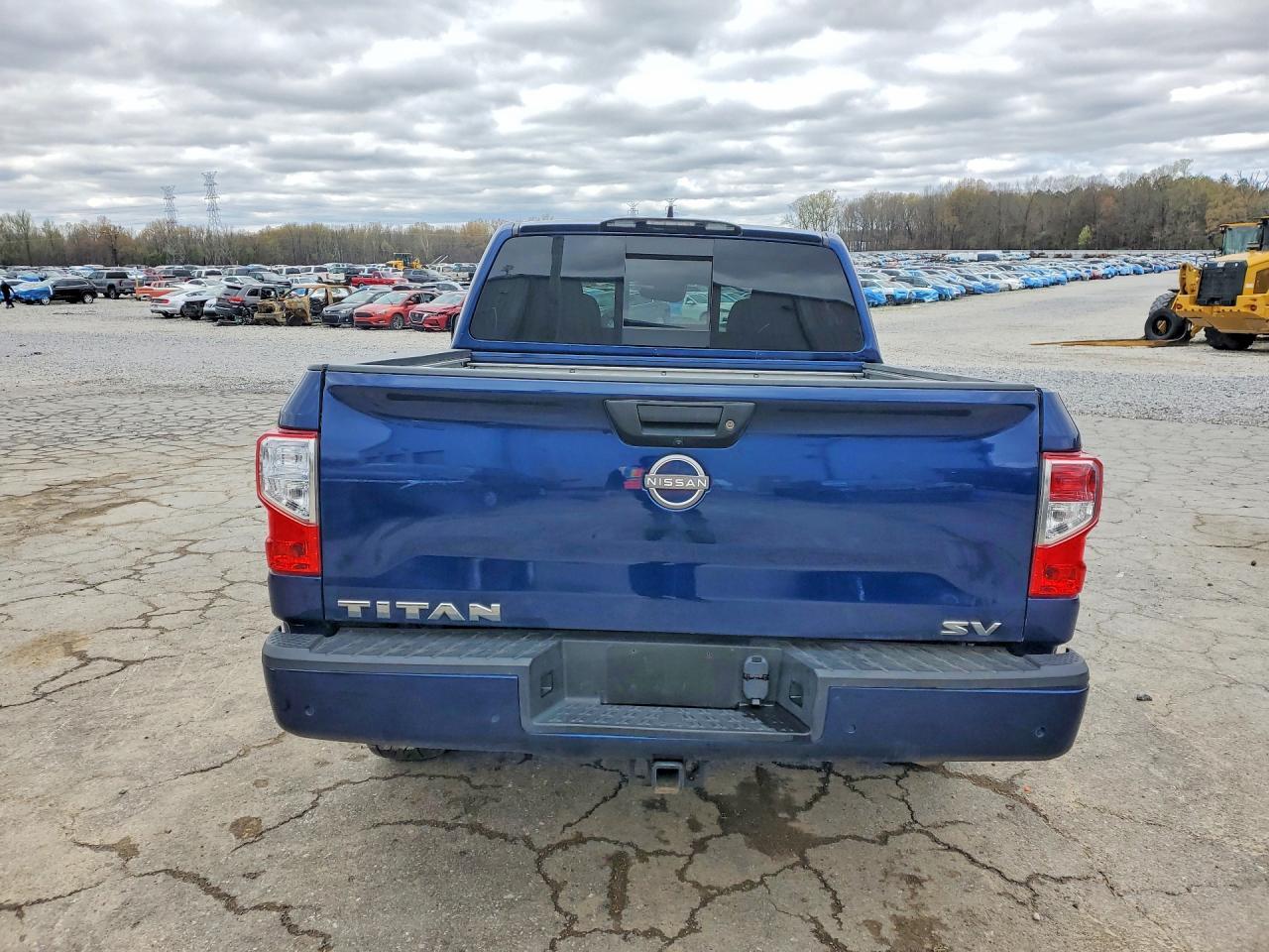 2023 Nissan Titan Sv - Фото 6