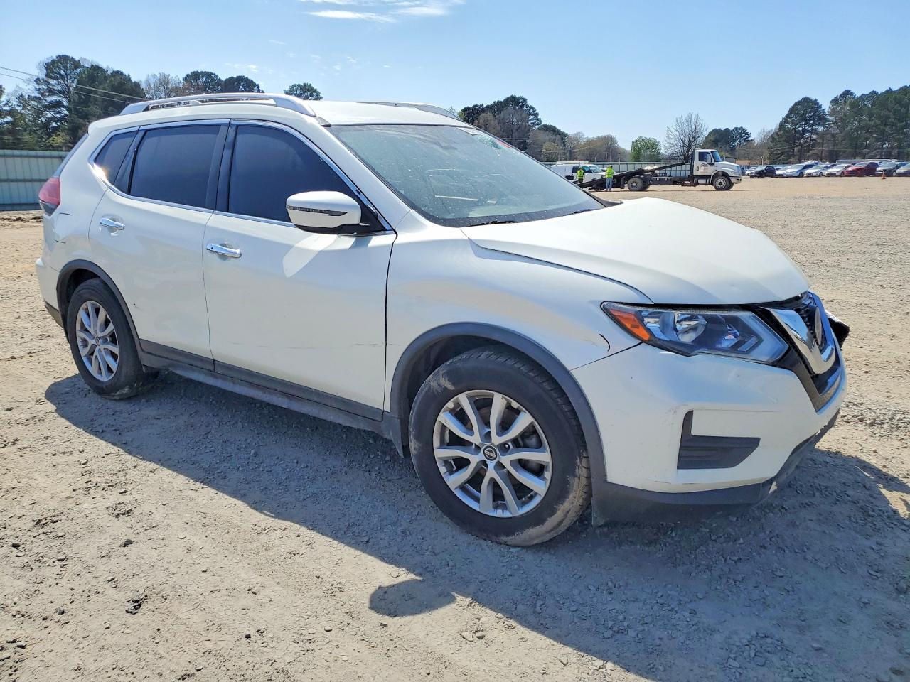 2019 Nissan Rogue Sv - Image 4