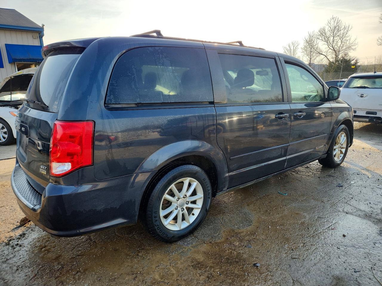 2014 Dodge Grand Caravan Sxt - Фото 3