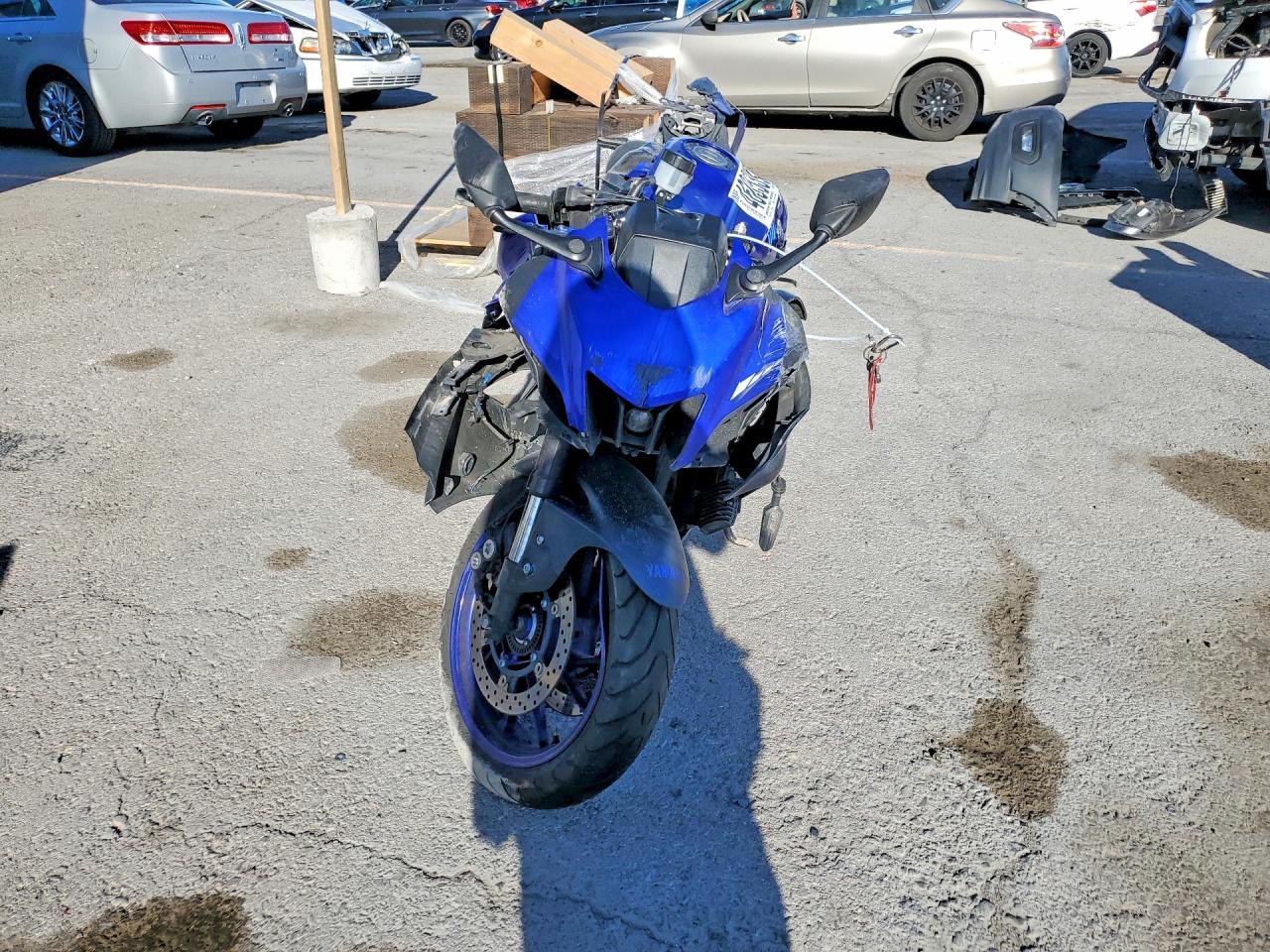 2023 Yamaha Yzfr7 - Image 2