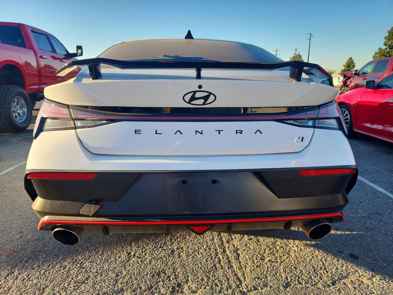 2025 Hyundai Elantra N Base - Фото 6