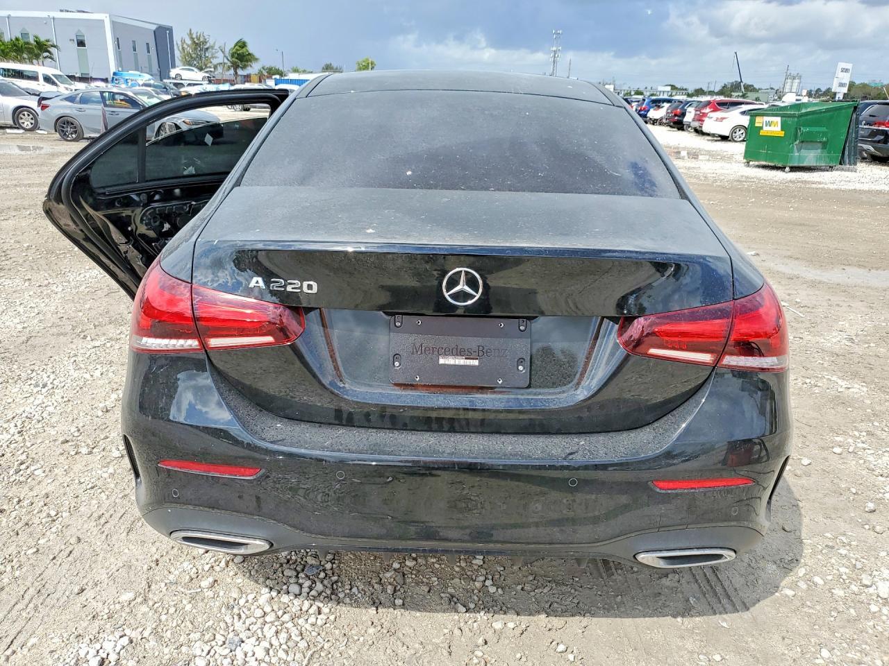 2022 Mercedes-Benz A 220 - Фото 6