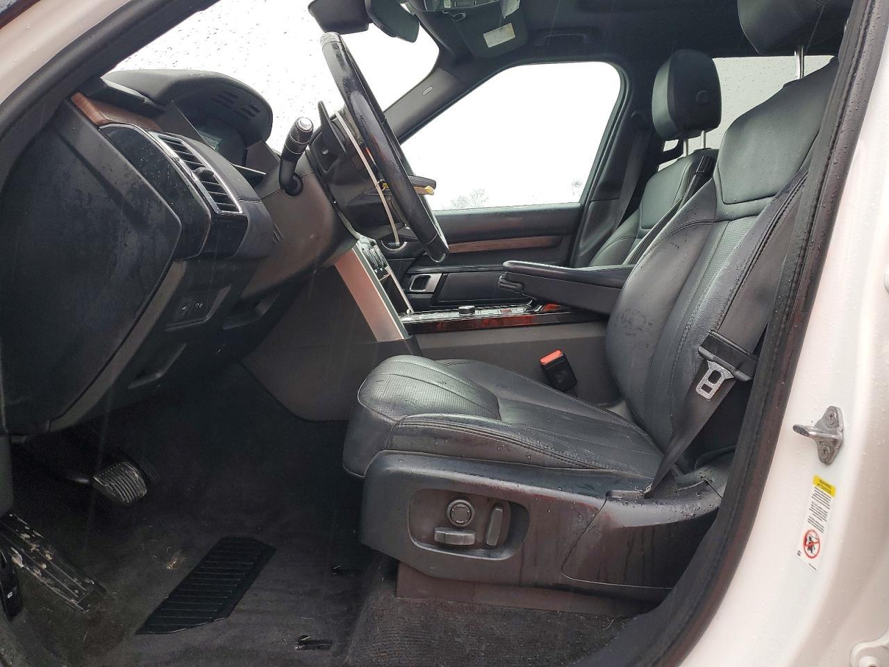 2020 Land Rover Discovery Hse - Image 7