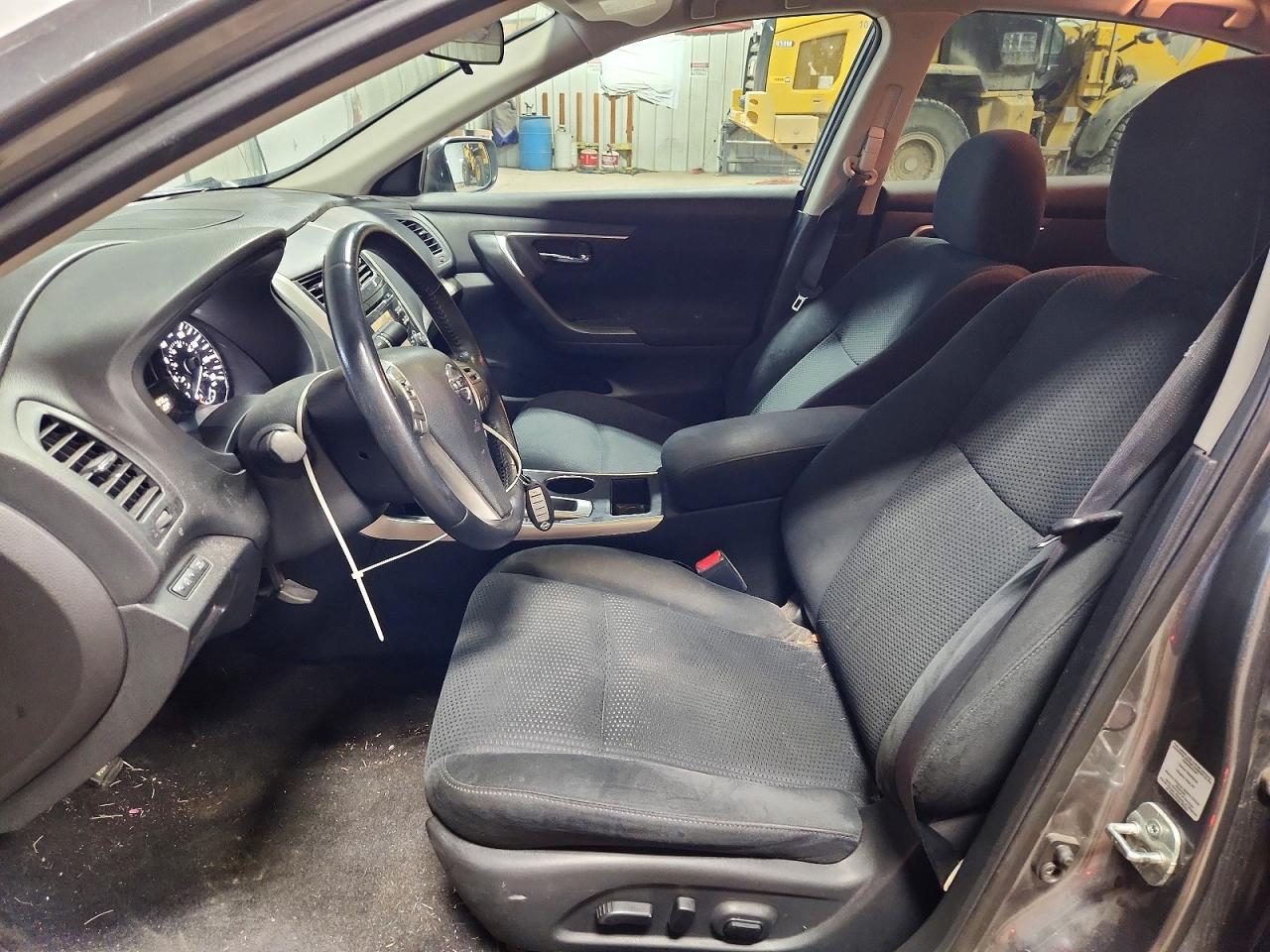 2015 Nissan Altima 2.5 Sv - Image 7