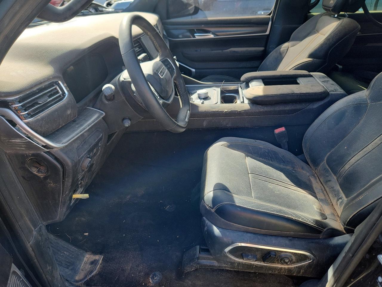 2023 Jeep Wagoneer L Series Ii - Фото 7