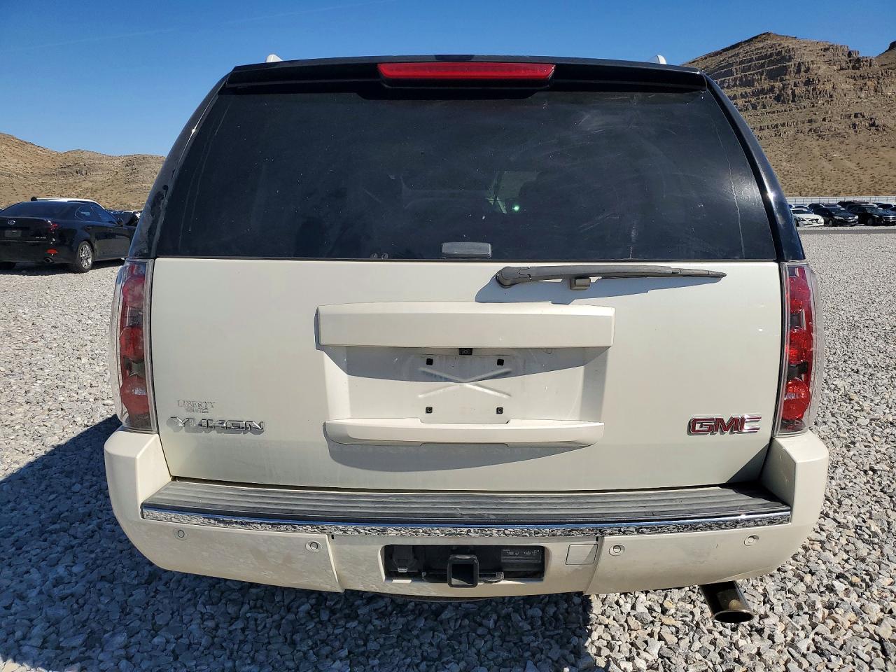 2014 GMC Yukon Denali - Фото 6