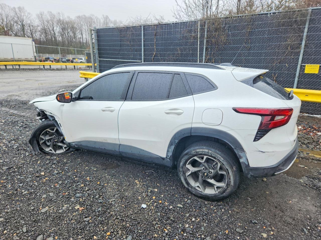 2025 Chevrolet Trax 1Lt - Фото 2