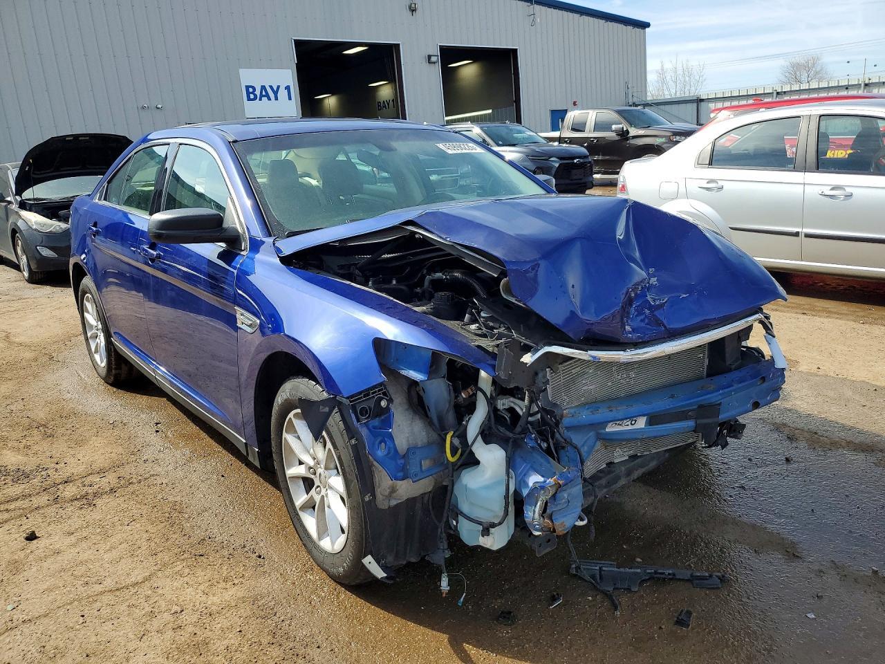 2015 Ford Taurus Se - Фото 4