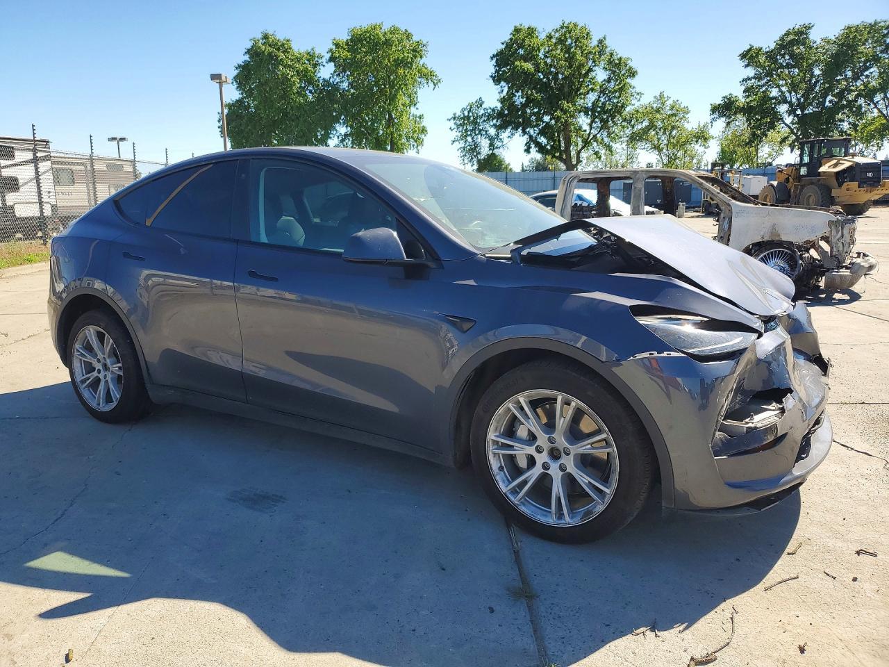 2023 Tesla Model Y - Image 4