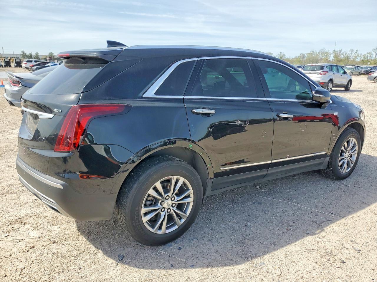 2020 Cadillac Xt5 Premium Luxury - Image 3